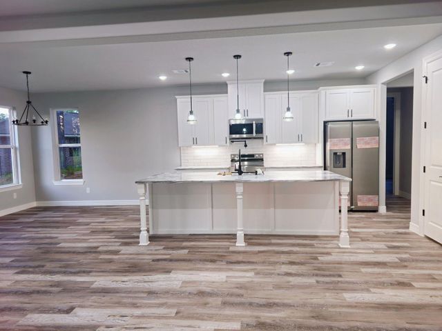 20 Lazy Springs, Trinity, TX 75862