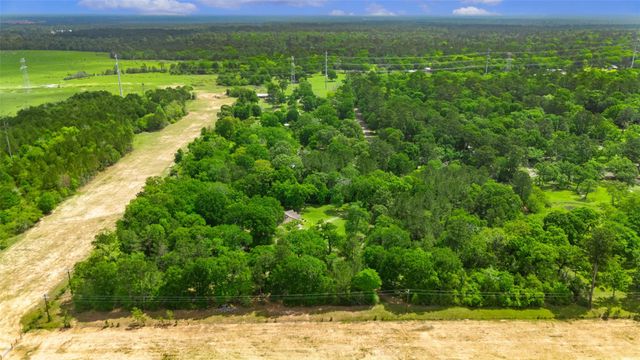 27527 Tepee Trail, Hockley, TX 77447