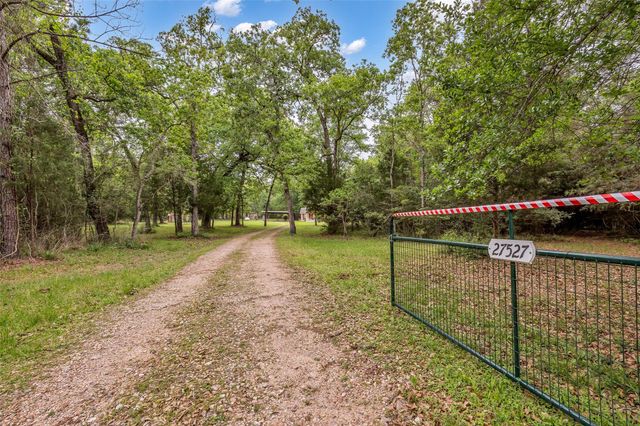 27527 Tepee Trail, Hockley, TX 77447