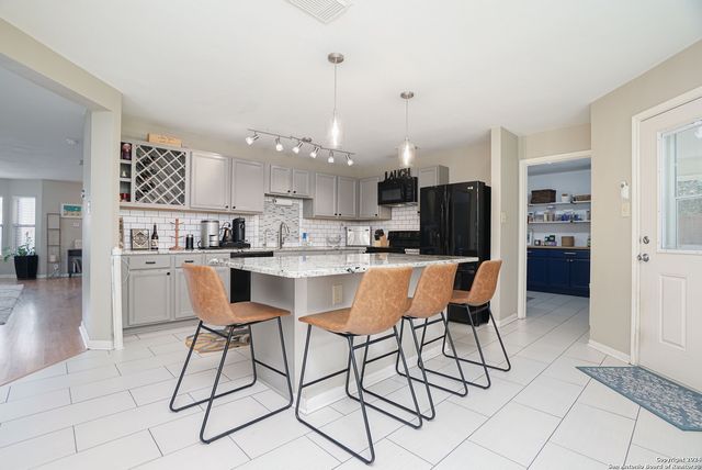 14215 Daylight Ridge, San Antonio, TX 78230