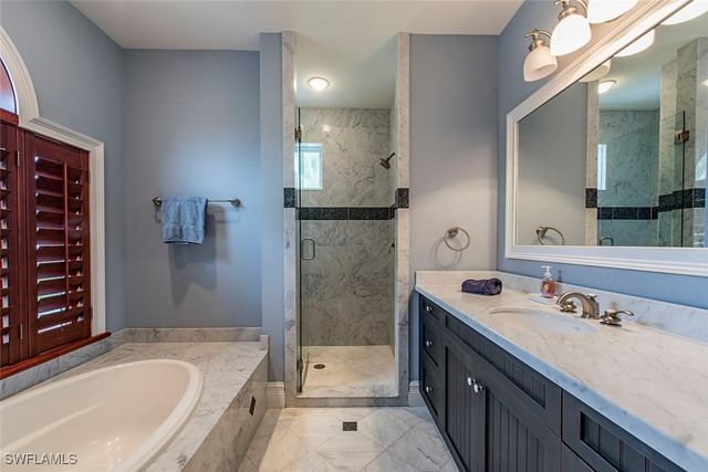 85 13th AVE S, Naples, FL 34102