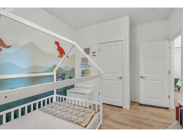 260 Nw LIBERTY Ln, Estacada, OR 97023