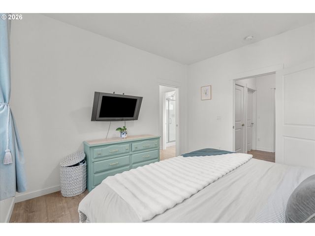 260 Nw LIBERTY Ln, Estacada, OR 97023