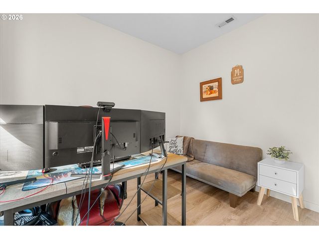 260 Nw LIBERTY Ln, Estacada, OR 97023