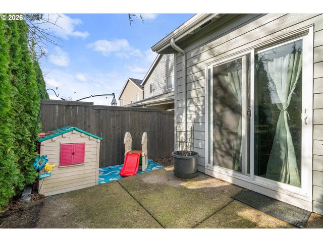 260 Nw LIBERTY Ln, Estacada, OR 97023