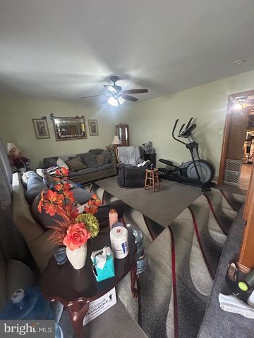 22 2ND AVE, Pemberton, NJ 08068