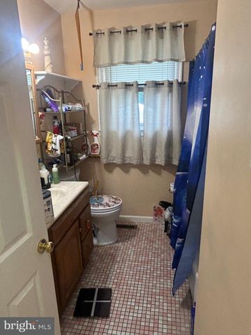 22 2ND AVE, Pemberton, NJ 08068