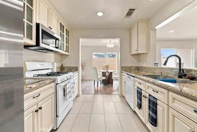 8317 Alameda Street, Downey, CA 90242