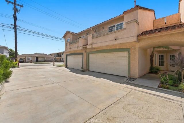 8317 Alameda Street, Downey, CA 90242