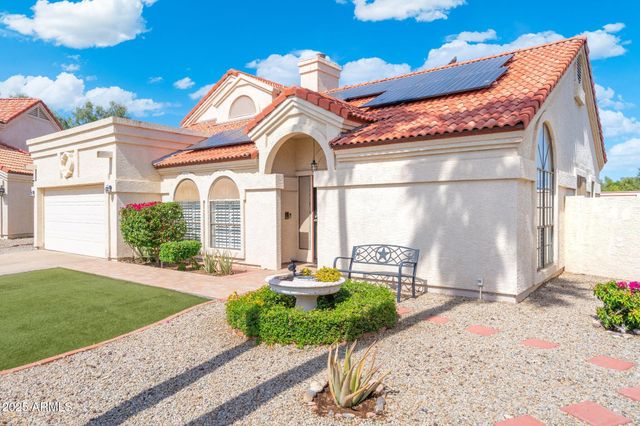 7503 W JULIE Drive, Glendale, AZ 85308