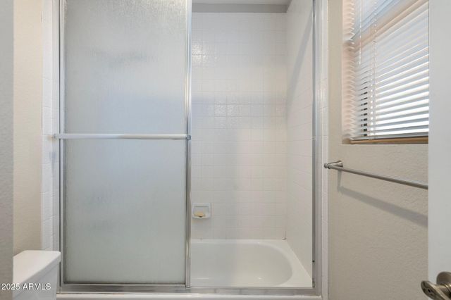 7503 W JULIE Drive, Glendale, AZ 85308