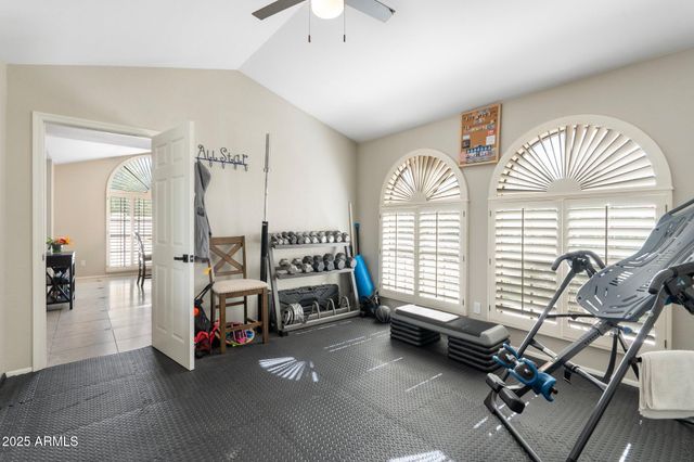 7503 W JULIE Drive, Glendale, AZ 85308