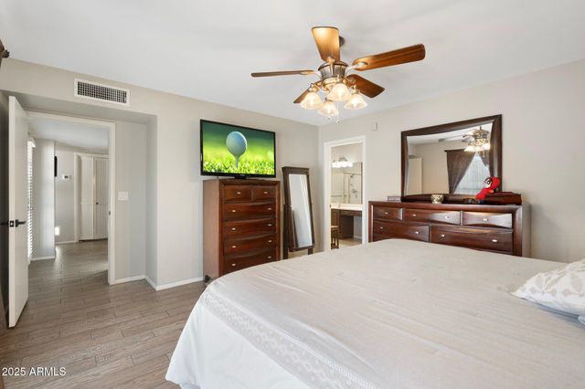 7503 W JULIE Drive, Glendale, AZ 85308