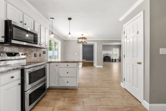 503 Ashley Drive, Pembroke, NH 03275