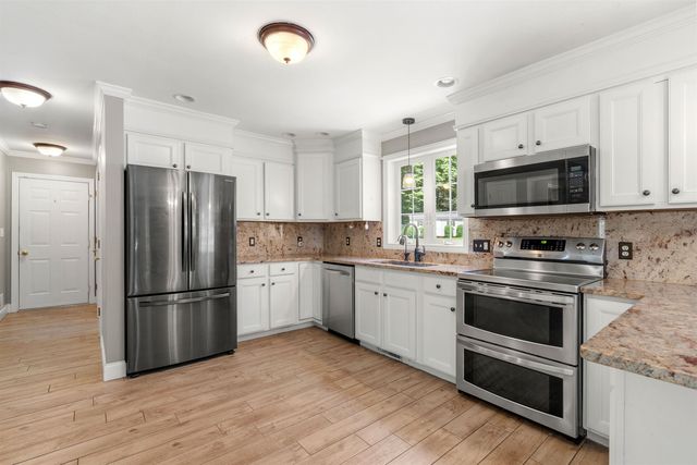 503 Ashley Drive, Pembroke, NH 03275