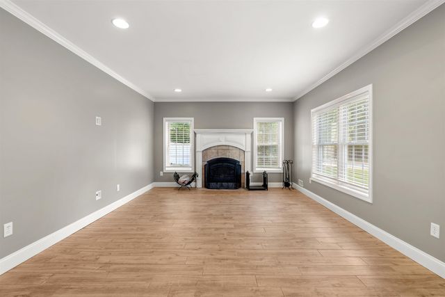 503 Ashley Drive, Pembroke, NH 03275