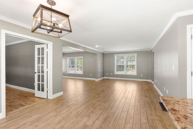 503 Ashley Drive, Pembroke, NH 03275