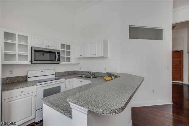 2260 1st ST 204, Fort Myers, FL 33901