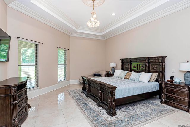 9680 Comite Dr, Baker, LA 70714