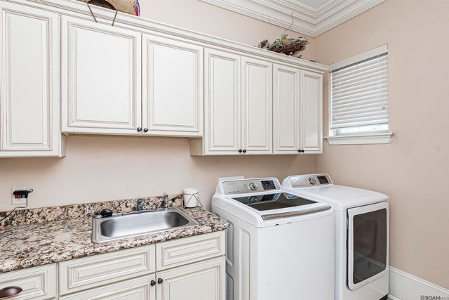 9680 Comite Dr, Baker, LA 70714