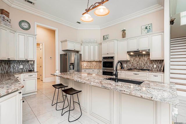 9680 Comite Dr, Baker, LA 70714