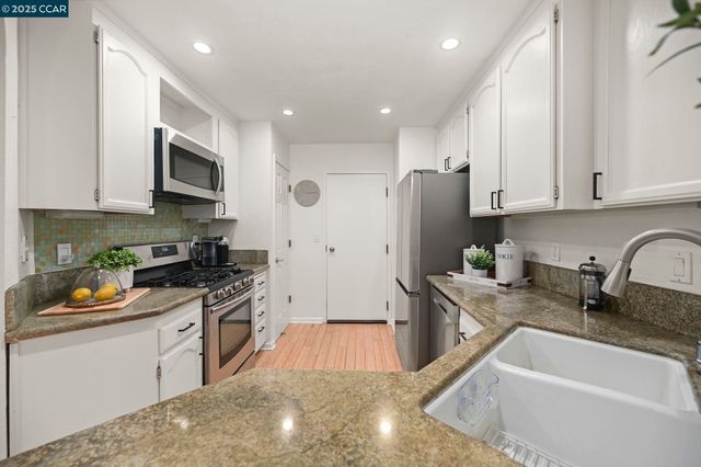 35 Danville Oak Place, Danville, CA 94526