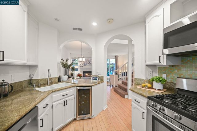 35 Danville Oak Place, Danville, CA 94526