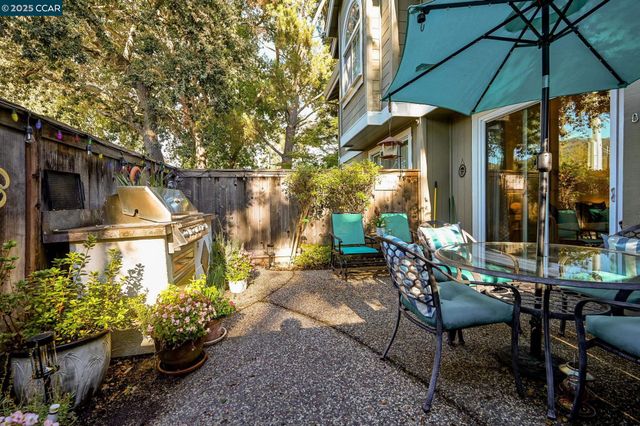 35 Danville Oak Place, Danville, CA 94526