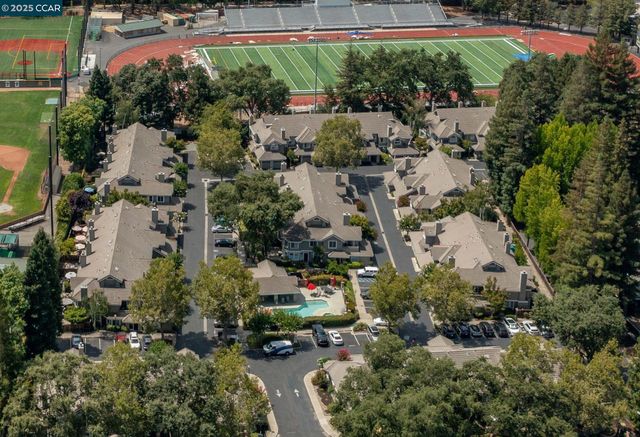 35 Danville Oak Place, Danville, CA 94526