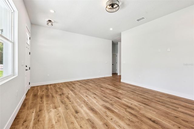 351 MITNIK DRIVE, Deltona, FL 32738