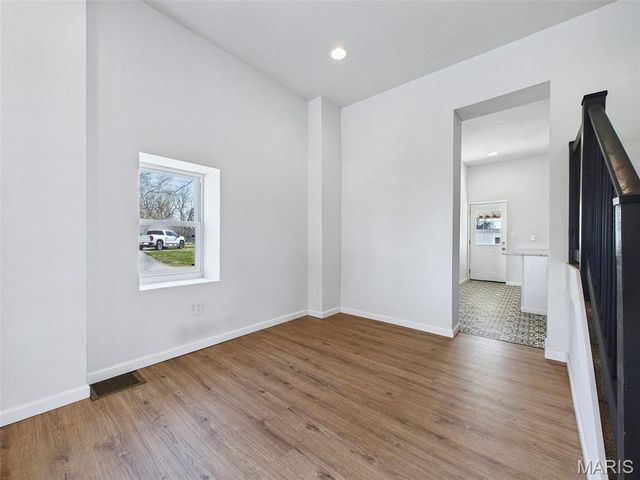 628 S 19th Street, Belleville, IL 62226