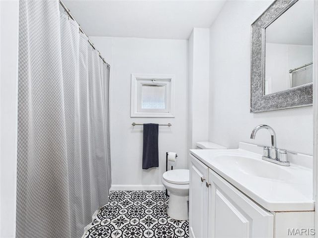 628 S 19th Street, Belleville, IL 62226
