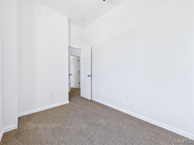628 S 19th Street, Belleville, IL 62226
