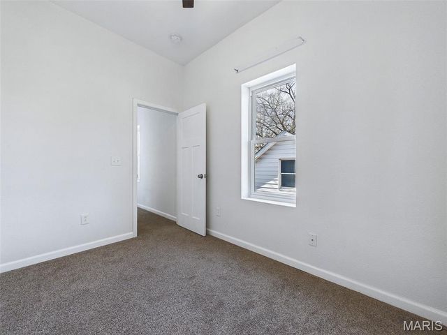 628 S 19th Street, Belleville, IL 62226