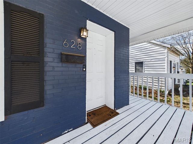 628 S 19th Street, Belleville, IL 62226