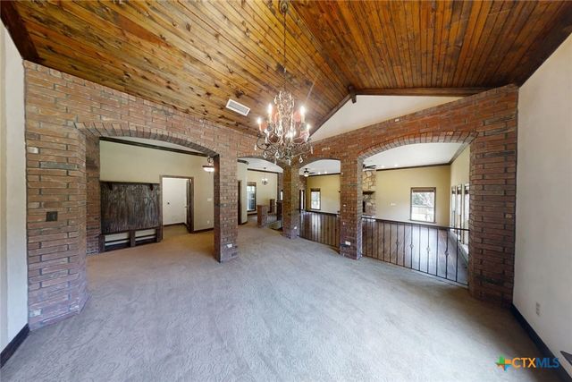 1260 Great Oaks Drive, Salado, TX 76571