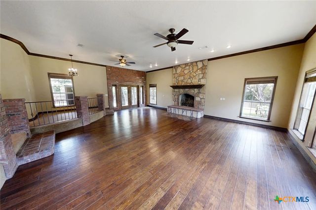 1260 Great Oaks Drive, Salado, TX 76571