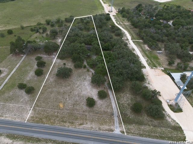 13665 Fm 775, Floresville, TX 78114