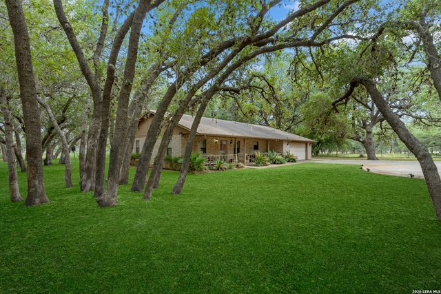 13665 Fm 775, Floresville, TX 78114