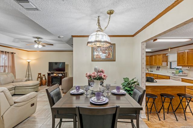 13665 Fm 775, Floresville, TX 78114
