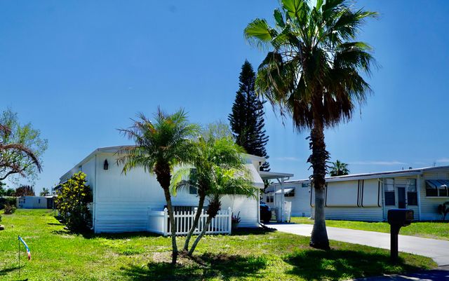 31 Mediterranean Boulevard N, Port St. Lucie, Port St Lucie, FL 34952