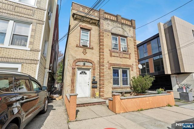 7 Bender Place 3, Cliffside Park, NJ 07010