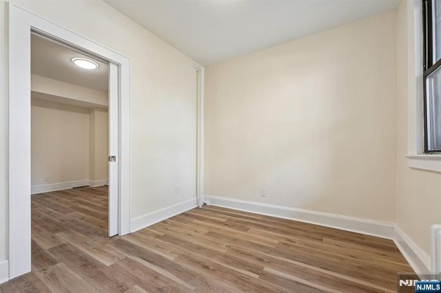 7 Bender Place 3, Cliffside Park, NJ 07010