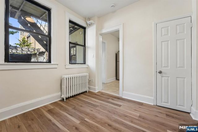 7 Bender Place 3, Cliffside Park, NJ 07010