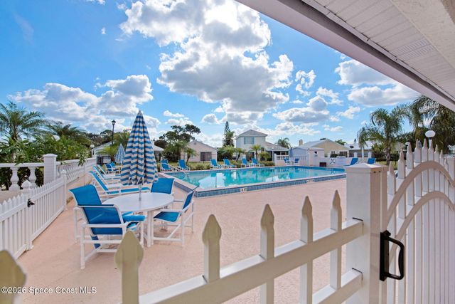 1051 Goldenrod Circle NE, Palm Bay, FL 32905