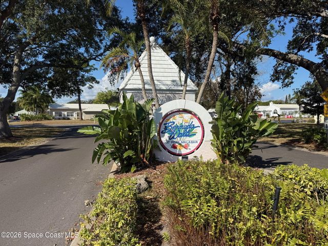 1051 Goldenrod Circle NE, Palm Bay, FL 32905