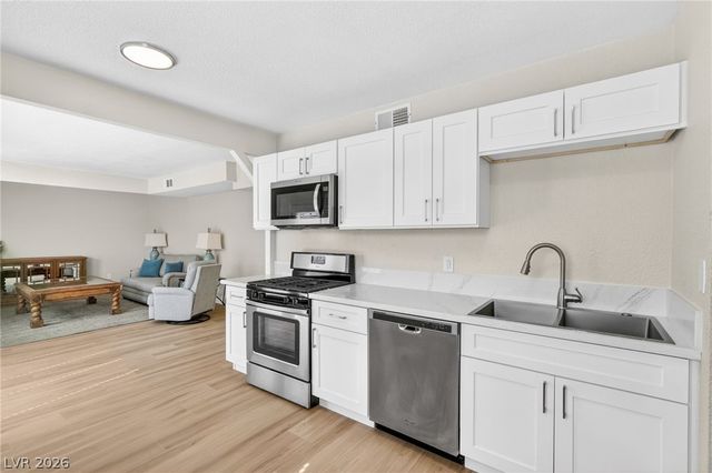 234 Platinum Street, Henderson, NV 89015