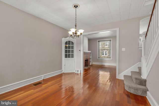 272 KALOS ST, Philadelphia, PA 19128