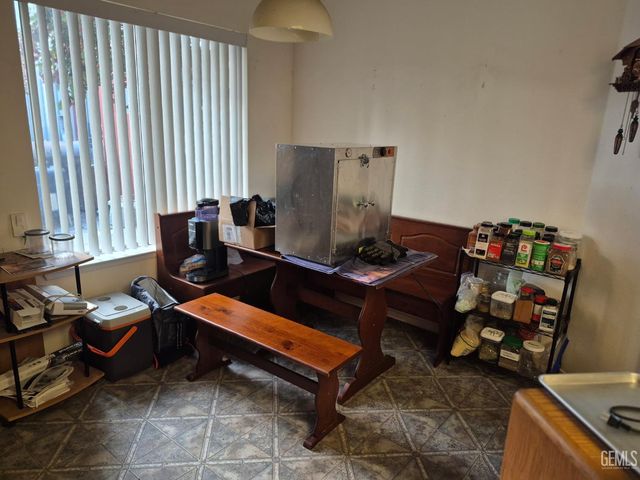 1173 Redwood Court, Tehachapi, CA 93561