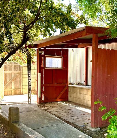 1173 Redwood Court, Tehachapi, CA 93561